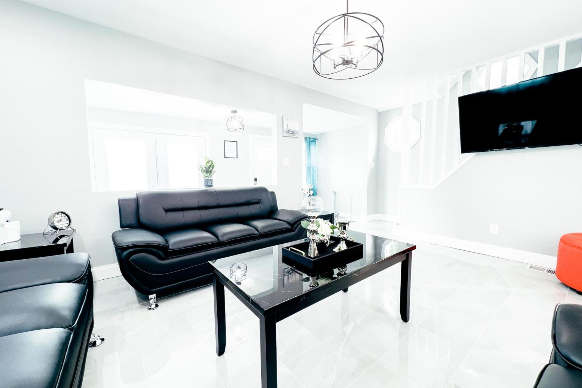 2 Homes, 1 Stay-7Br Niagara Falls Compound Exterior foto